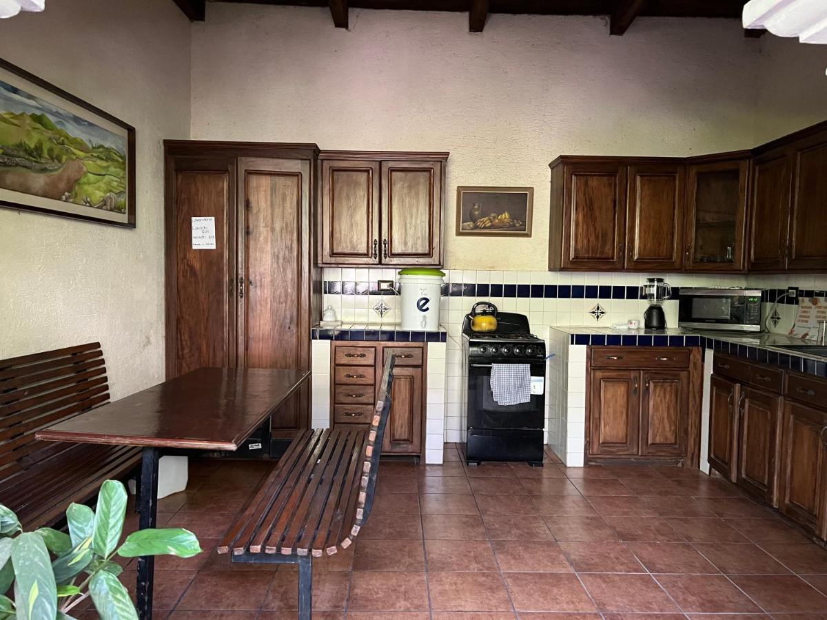 Апартаменты Casa Del Viajero Colonial Антигуа-Гватемала Экстерьер фото